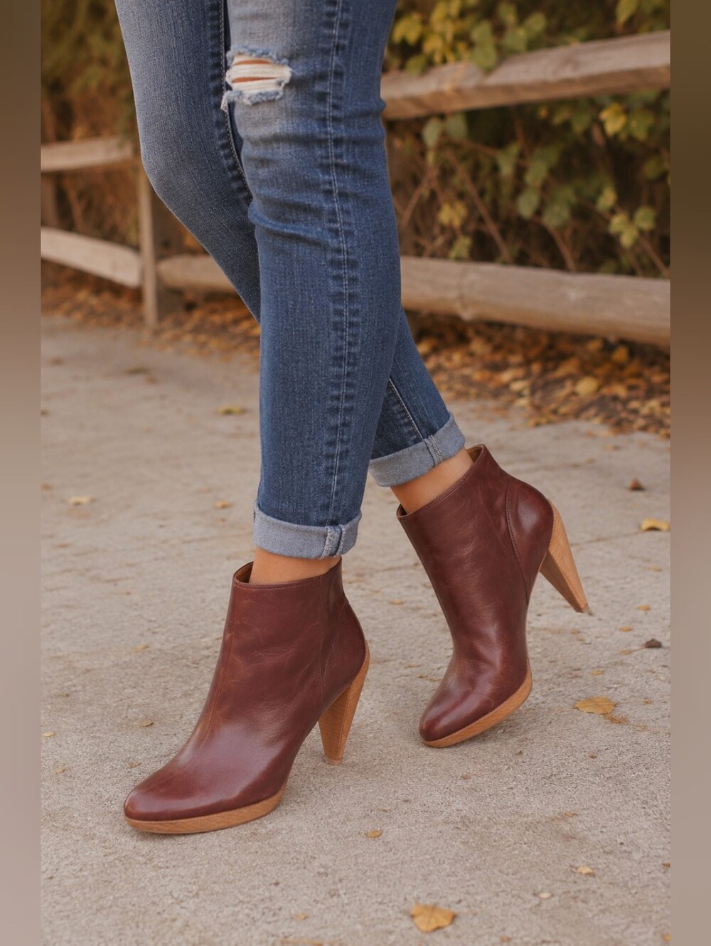 Fossil Leather Ankle Boots Size 6.5